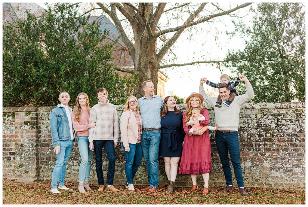 Extended family portraits at Hanover Historic Courthouse in Richmond, Virginia.